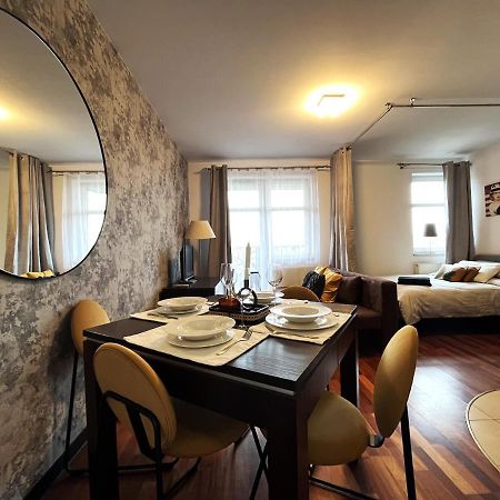 Jagielly Apartment ~ Self Check-In 24H ~ Parking & Lift Breslavia Exterior foto