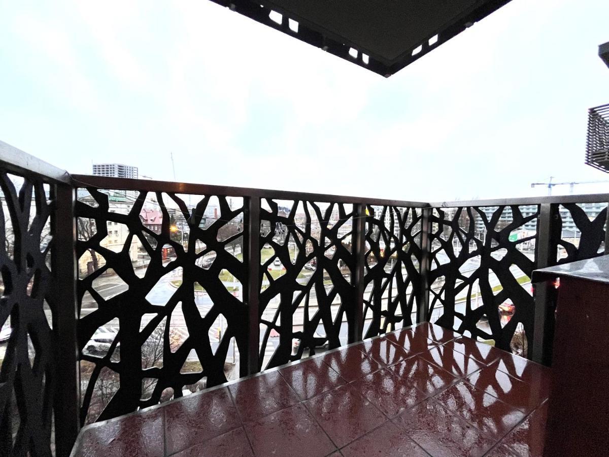Jagielly Apartment ~ Self Check-In 24H ~ Parking & Lift Breslavia Exterior foto